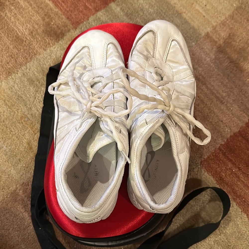 Nfinity Evolution Cheer Shoes